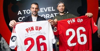 Казино и БК Pin-Up – новый партнер «Севильи»