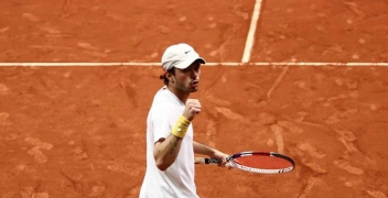 Французский теннисист получил 20 лет дисквалификации за договорные матчи